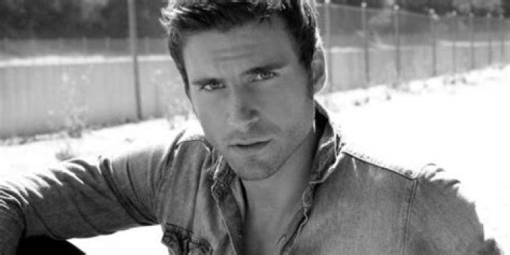 Who is Aaron Milo Dating Now?