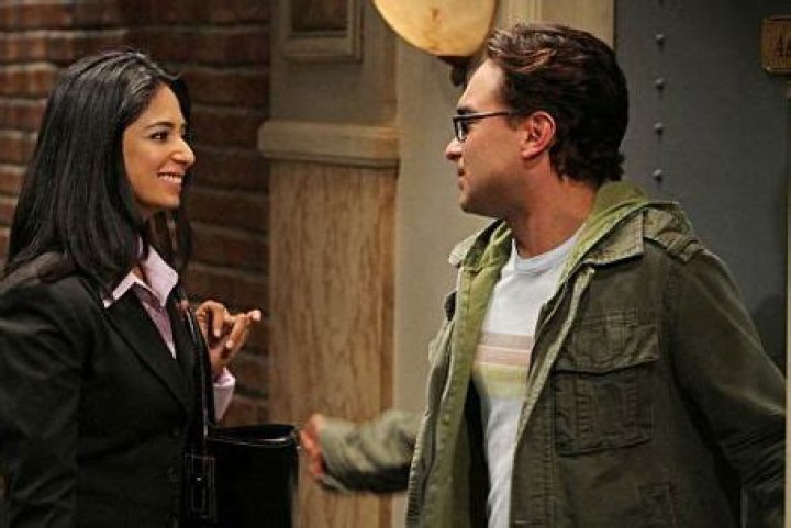 Who is Aarti Mann Dating Now