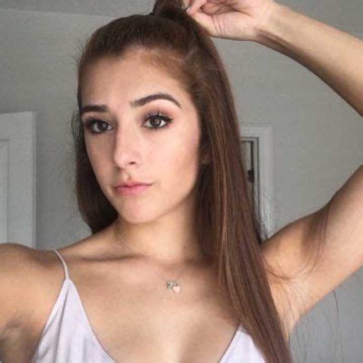 Who is Abbey Nolet Dating Now?