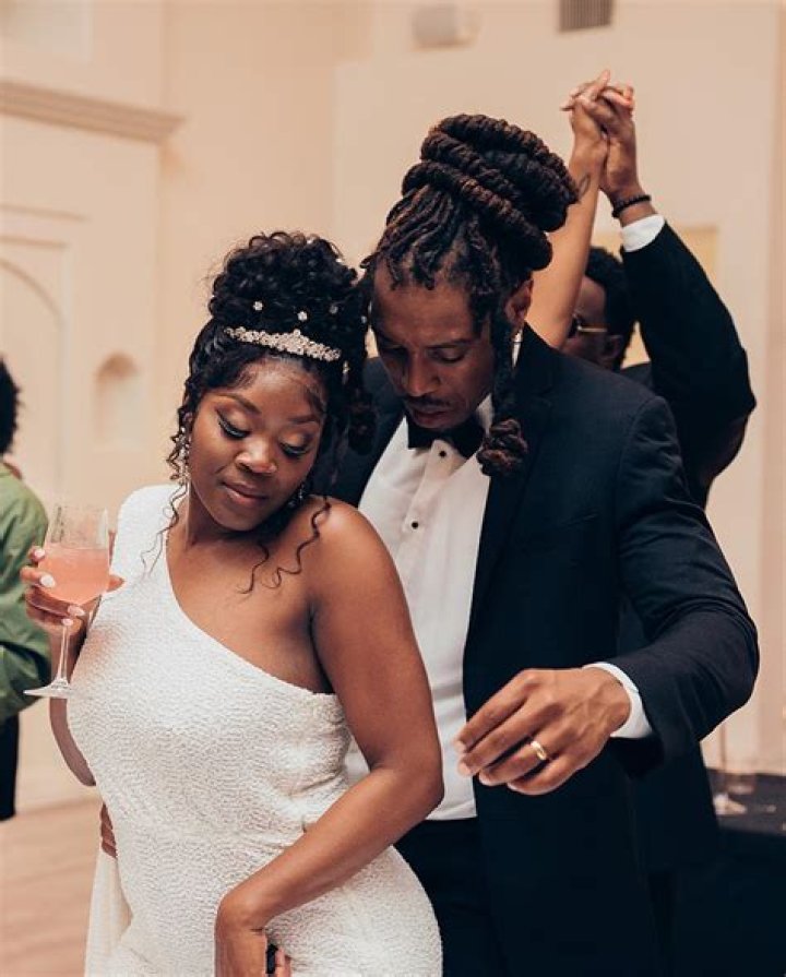 Who is Aha Gazelle Dating Now?