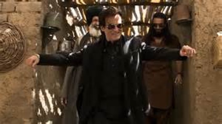 Who is Akshaye Khanna Dating Now