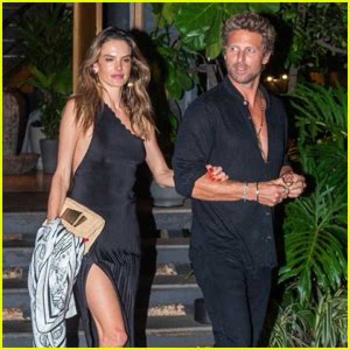 Who is Alessandra Ambrosio Dating Now