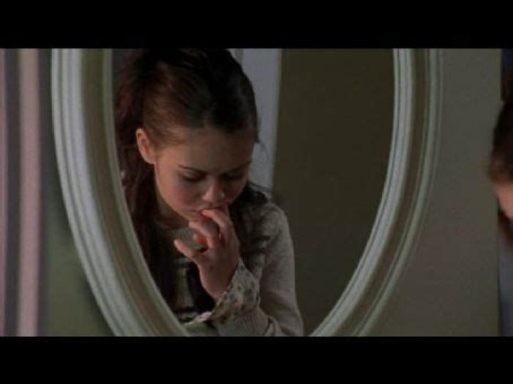 Who is Alexis Dziena Dating Now