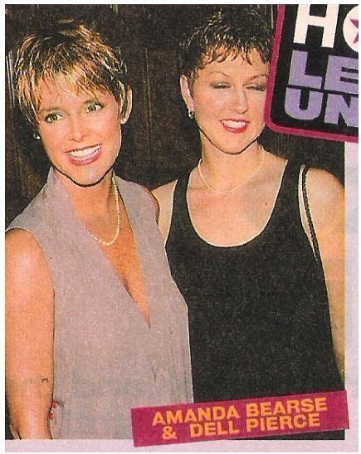 Who is Amanda Bearse Dating Now