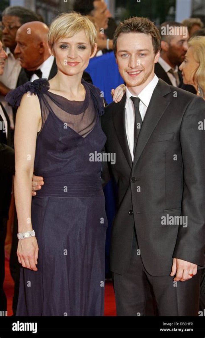 Who is Anne-Marie Duff Dating Now