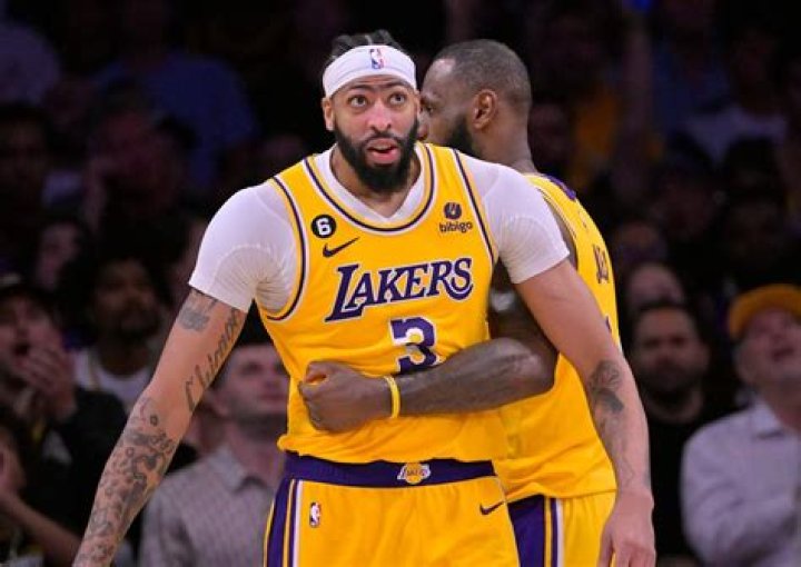 Who is Anthony Davis Dating Now