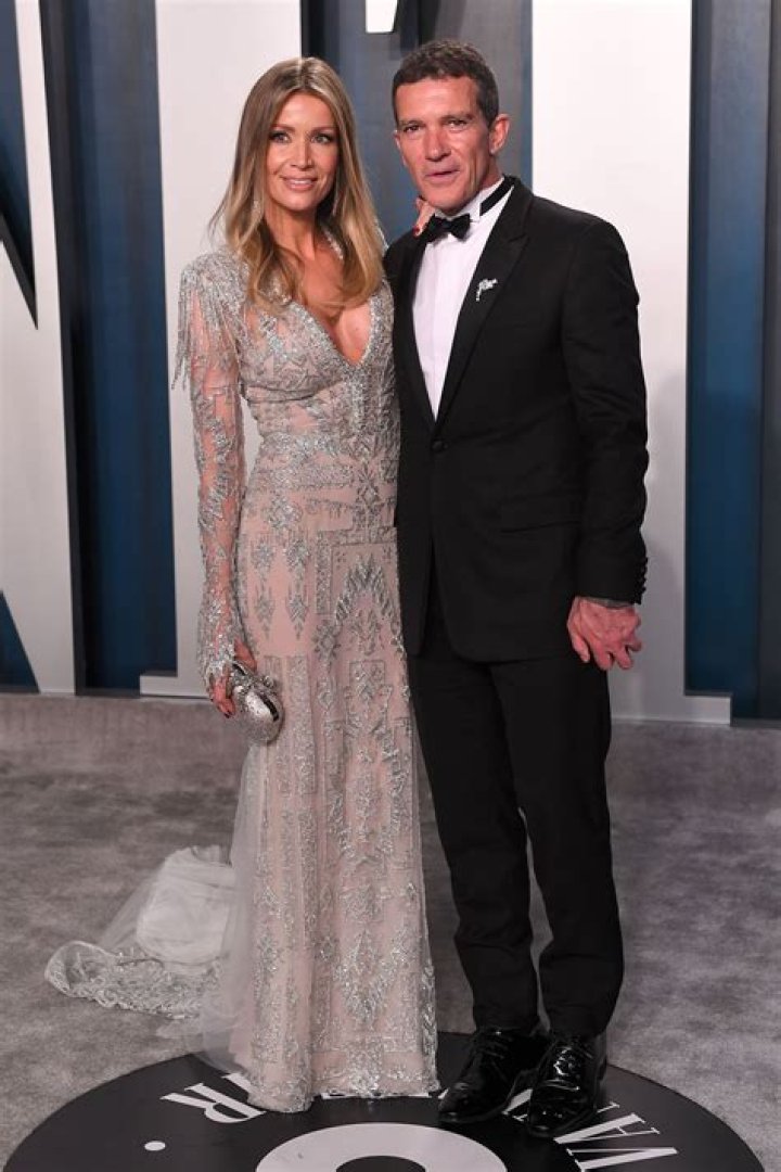 Who is Antonio Banderas Dating Now