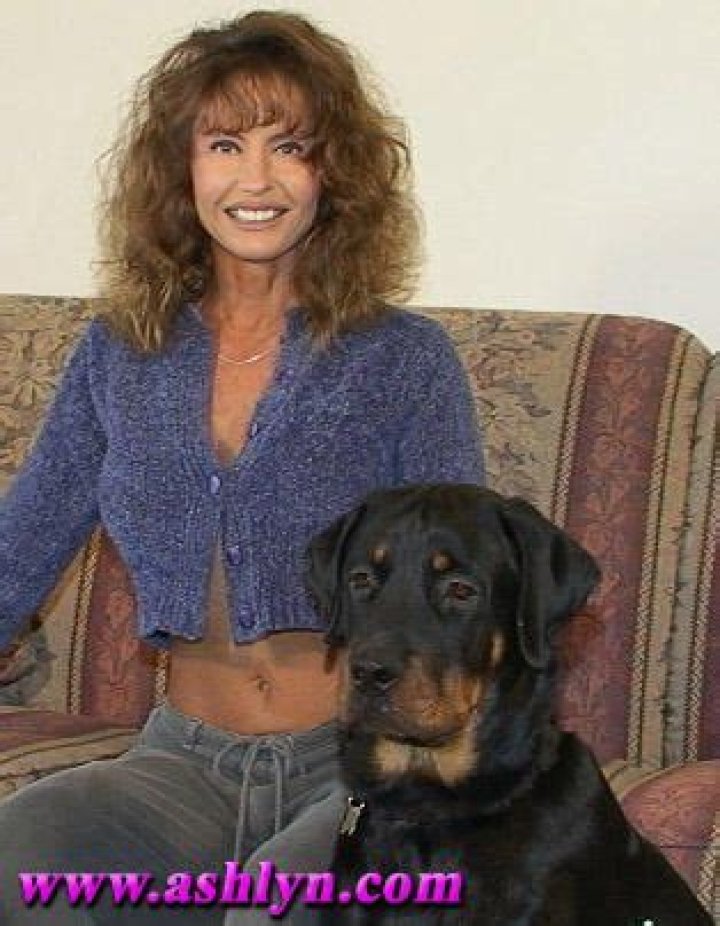 Who is Ashlyn Gere Dating Now