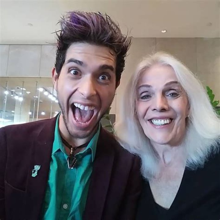 Who is Brandon Rogers Dating Now?