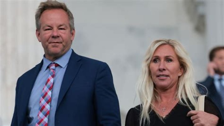 Who is Brian Smith Dating Now