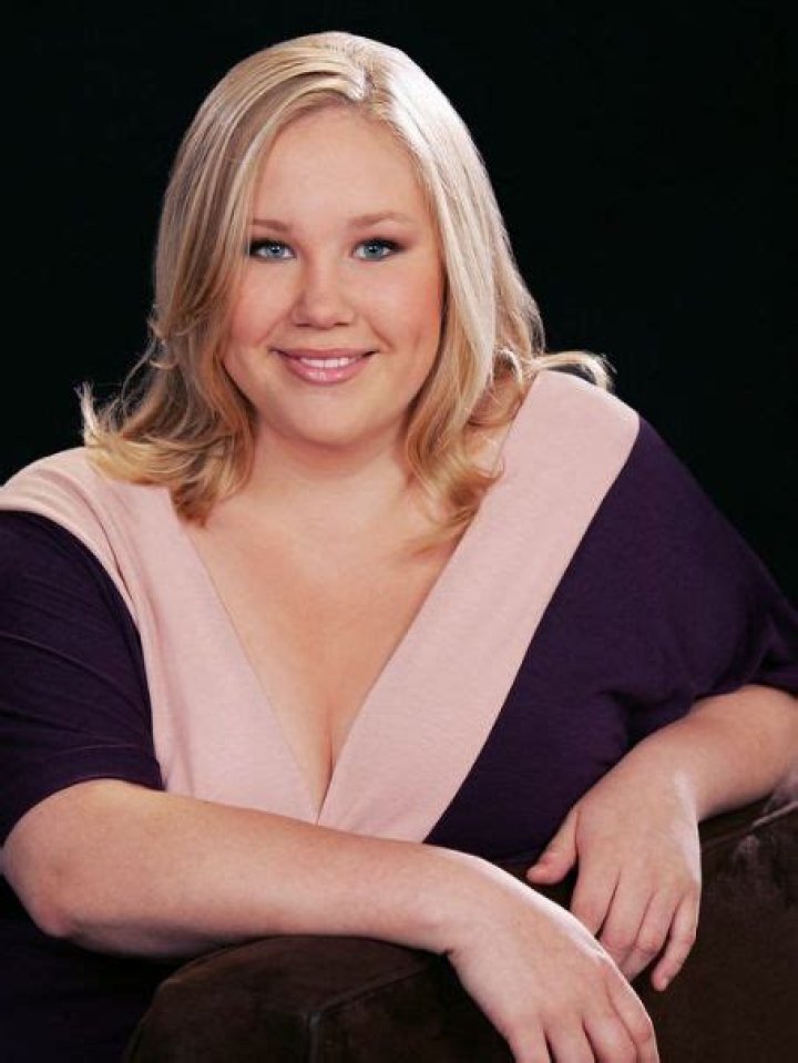 Who is Caitlin Van Zandt Dating Now