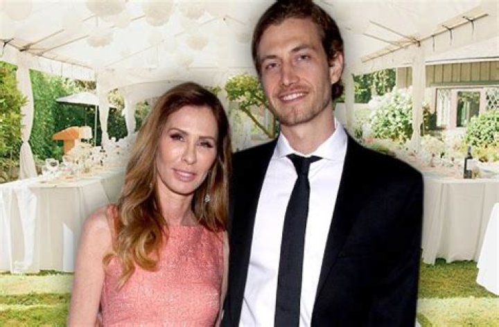 Who is Carole Radziwill Dating Now