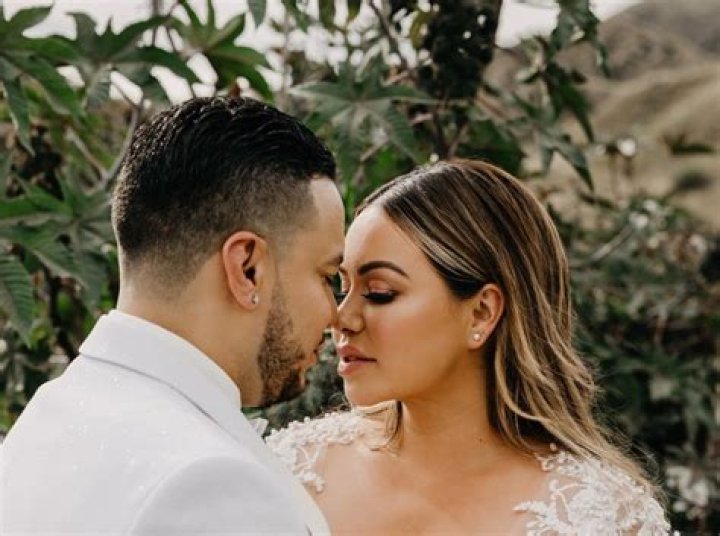 Who is Chiquis Dating Now