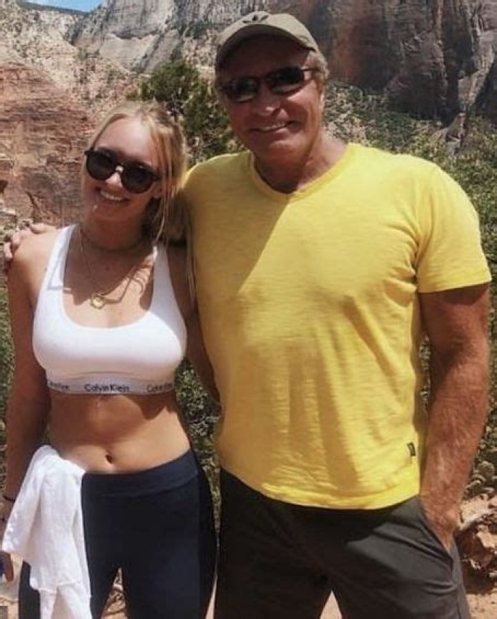 Who is Chris Cline Dating Now?