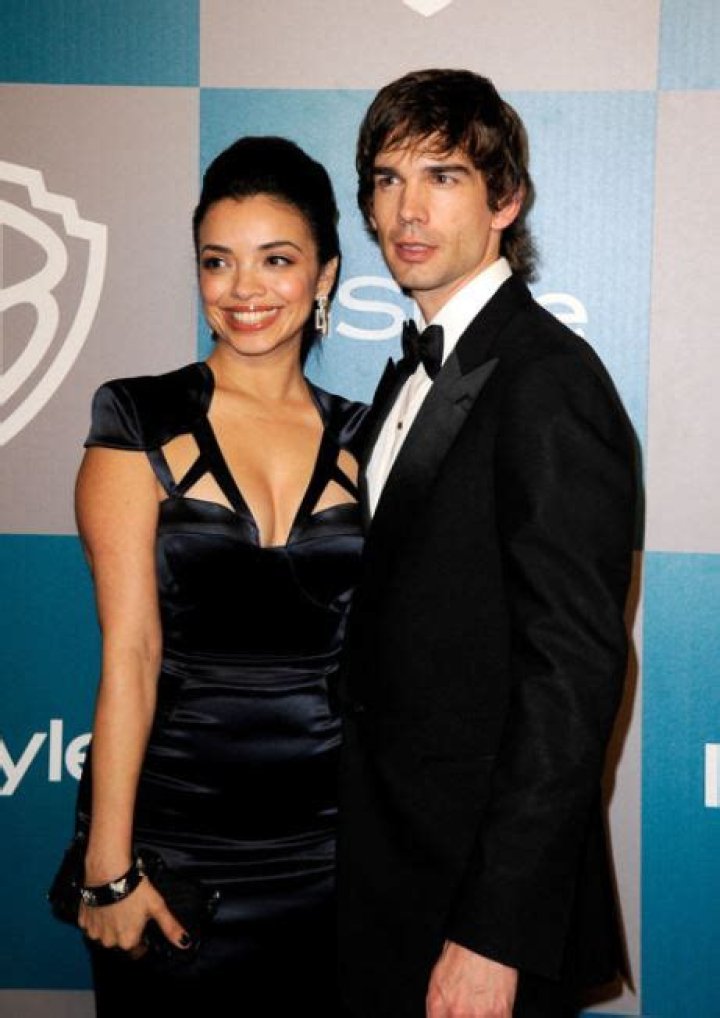Who is Christopher Gorham Dating Now