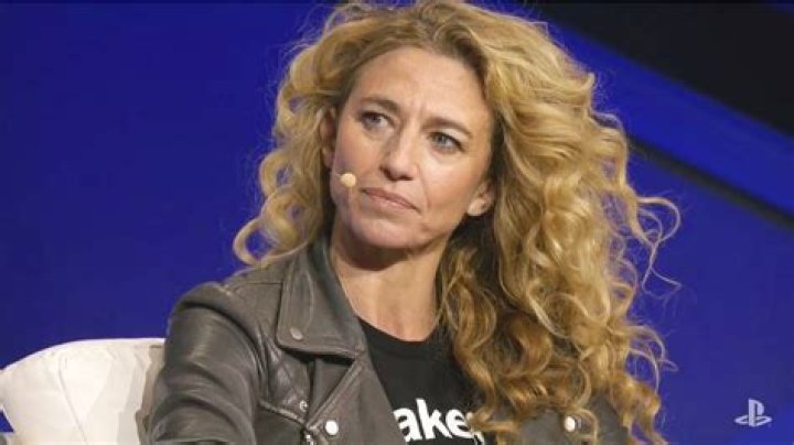 Who is Claudia Black Dating Now