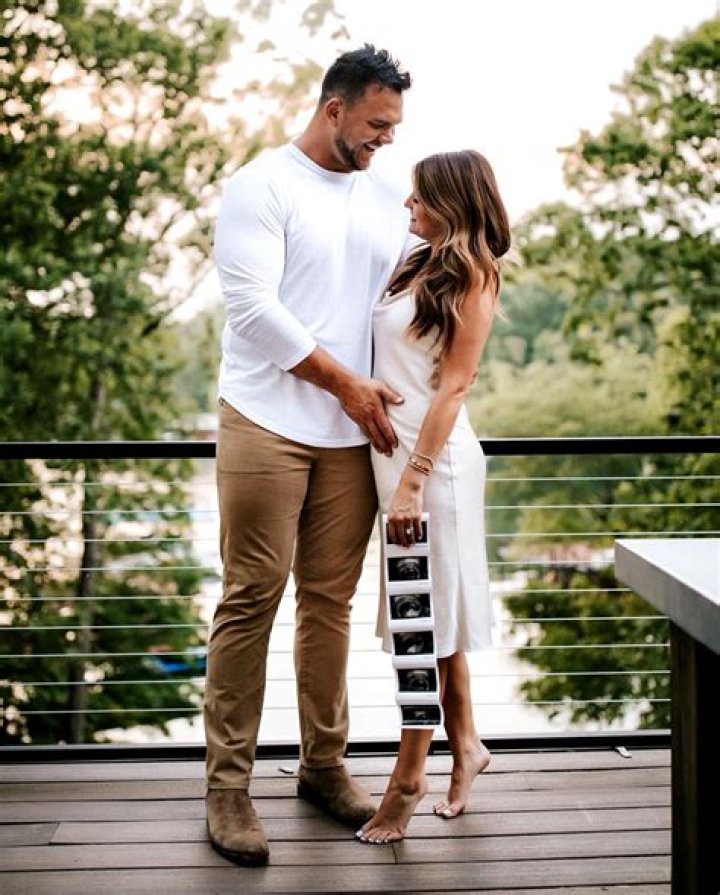 Who is Clay Matthews Dating Now