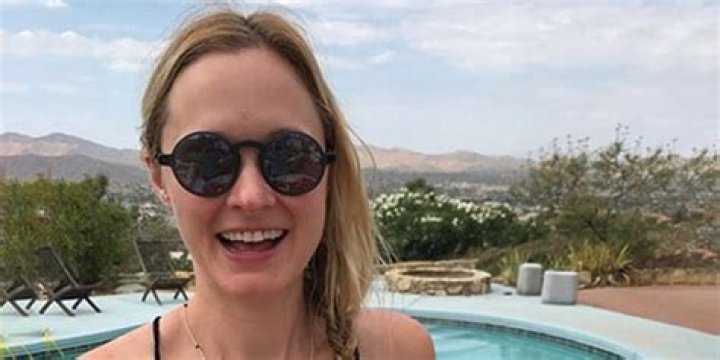 Who is Courtney McBroom Dating Now?