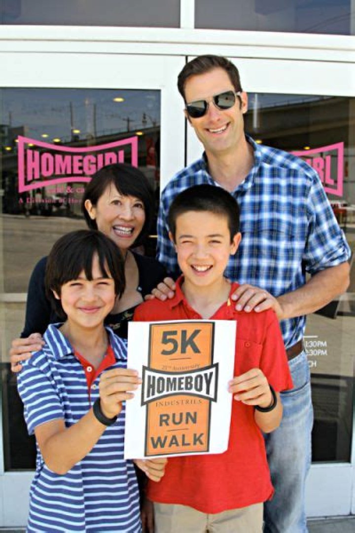 Who is Curt Kaplan Dating Now?