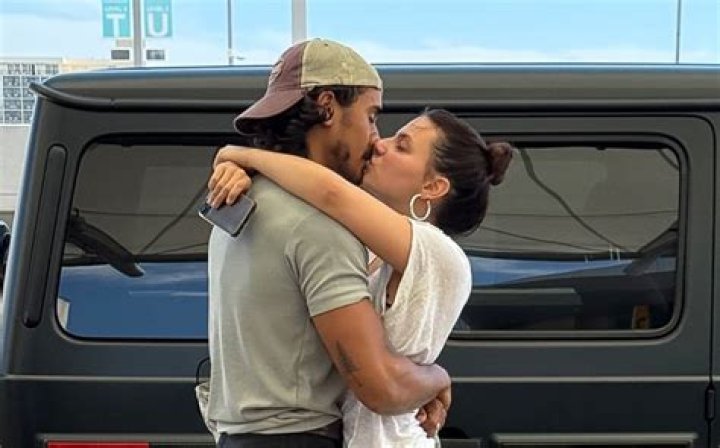 Who is Dafne Keen Dating Now