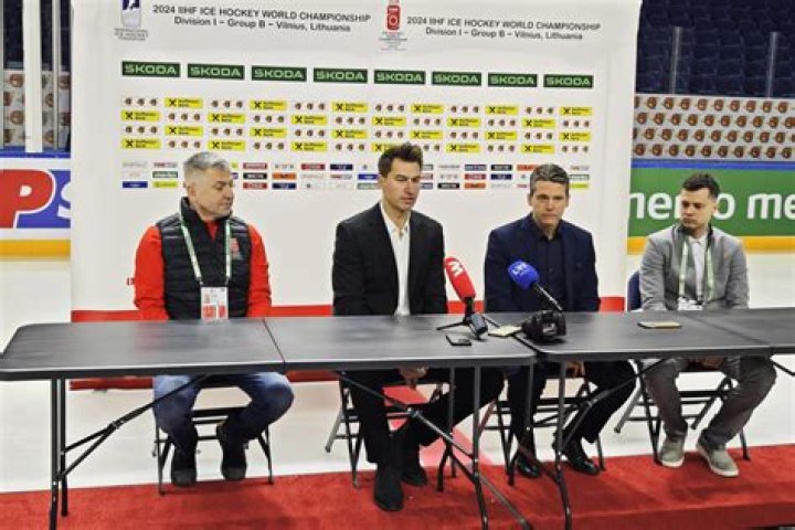 Who is Dainius Zubrus Dating Now?