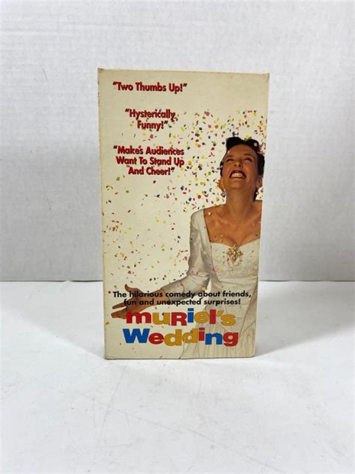 Who is Daniel Lapaine Dating Now?