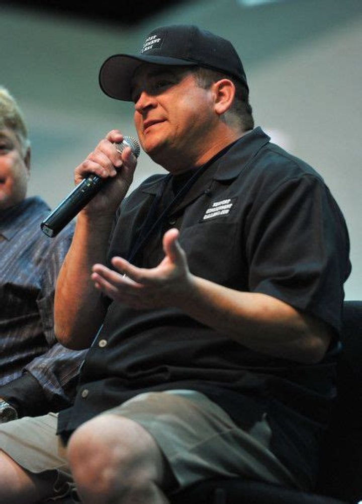 Who is Dave Hester Dating Now