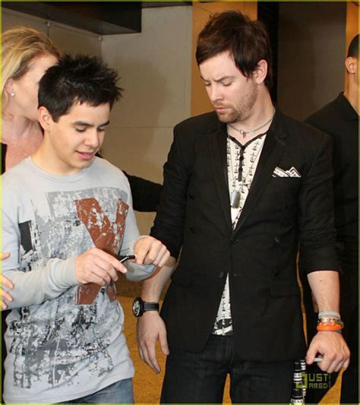 Who is David Cook Dating Now?