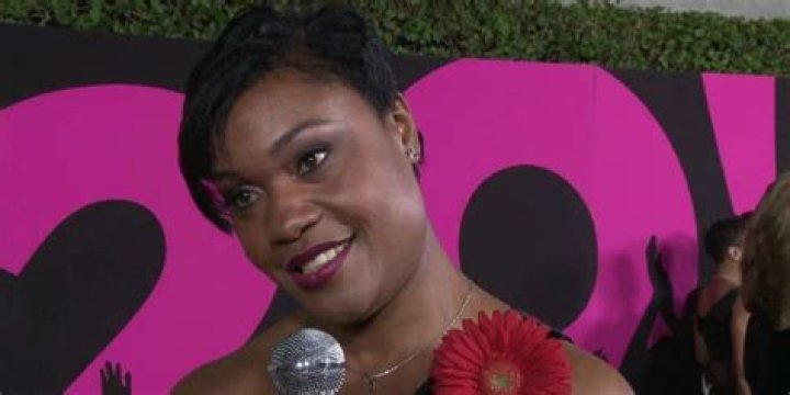 Who is Deidrie Henry Dating Now