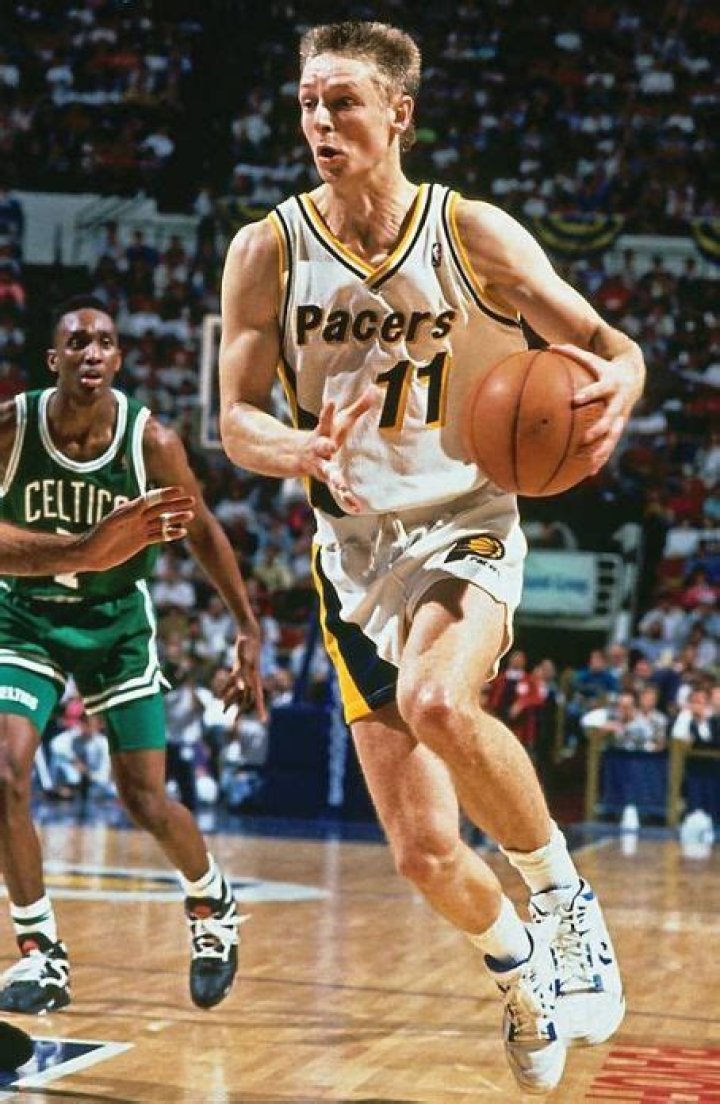 Who is Detlef Schrempf Dating Now