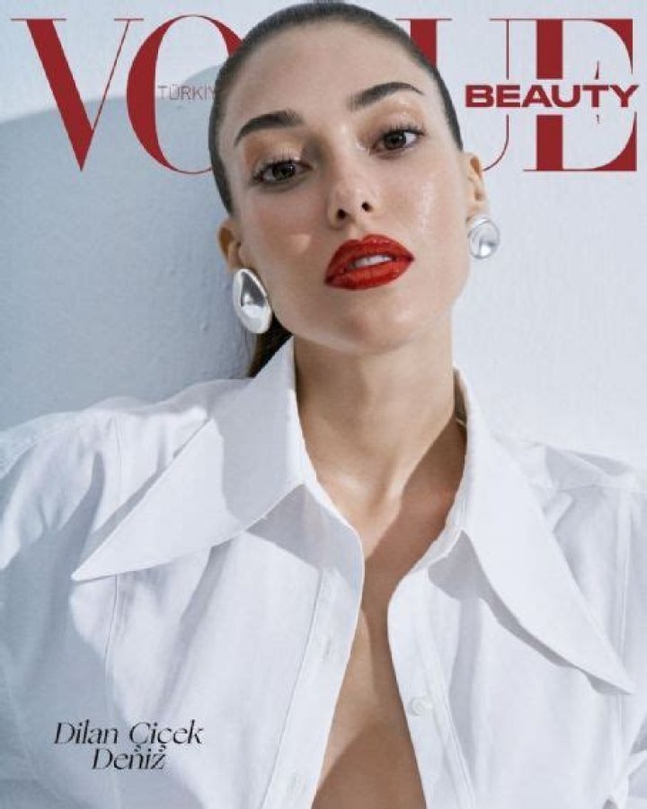 Who is Dilan Çiçek Deniz Dating Now?