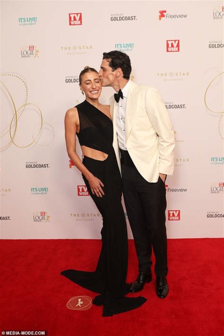 Who is Dillan White Dating Now?