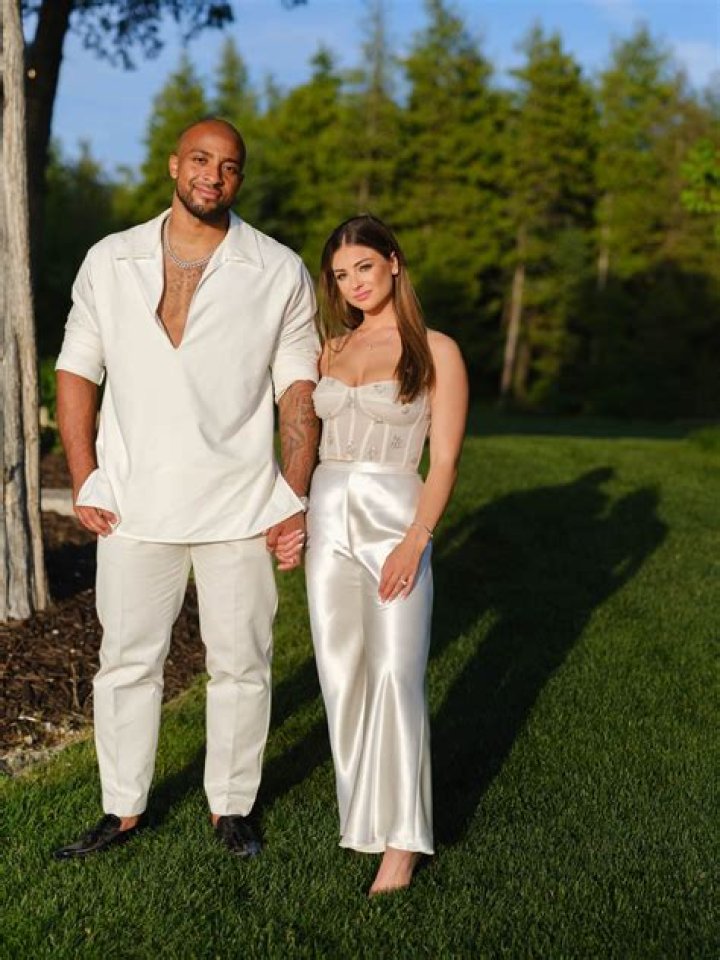 Who is Dillon Price Dating Now?