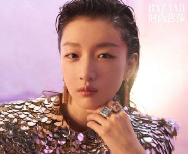 Who is Dongyu Zhou Dating Now