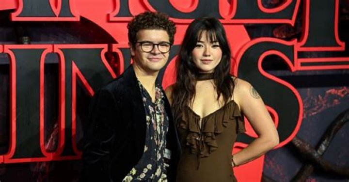 Who is Dustin Williams Dating Now