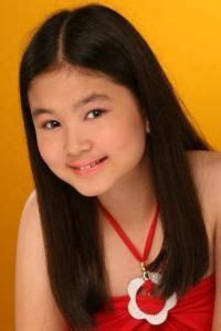 Who is Eliza Pineda Dating Now?