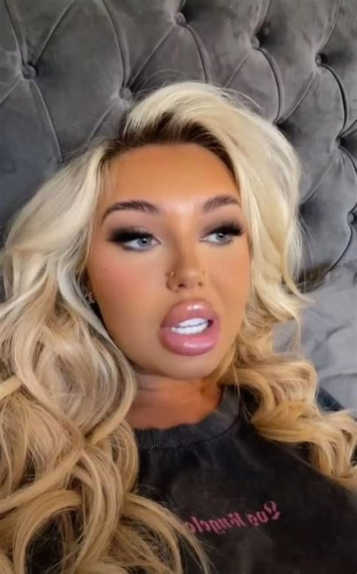 Who is Ellie Scales Dating Now?