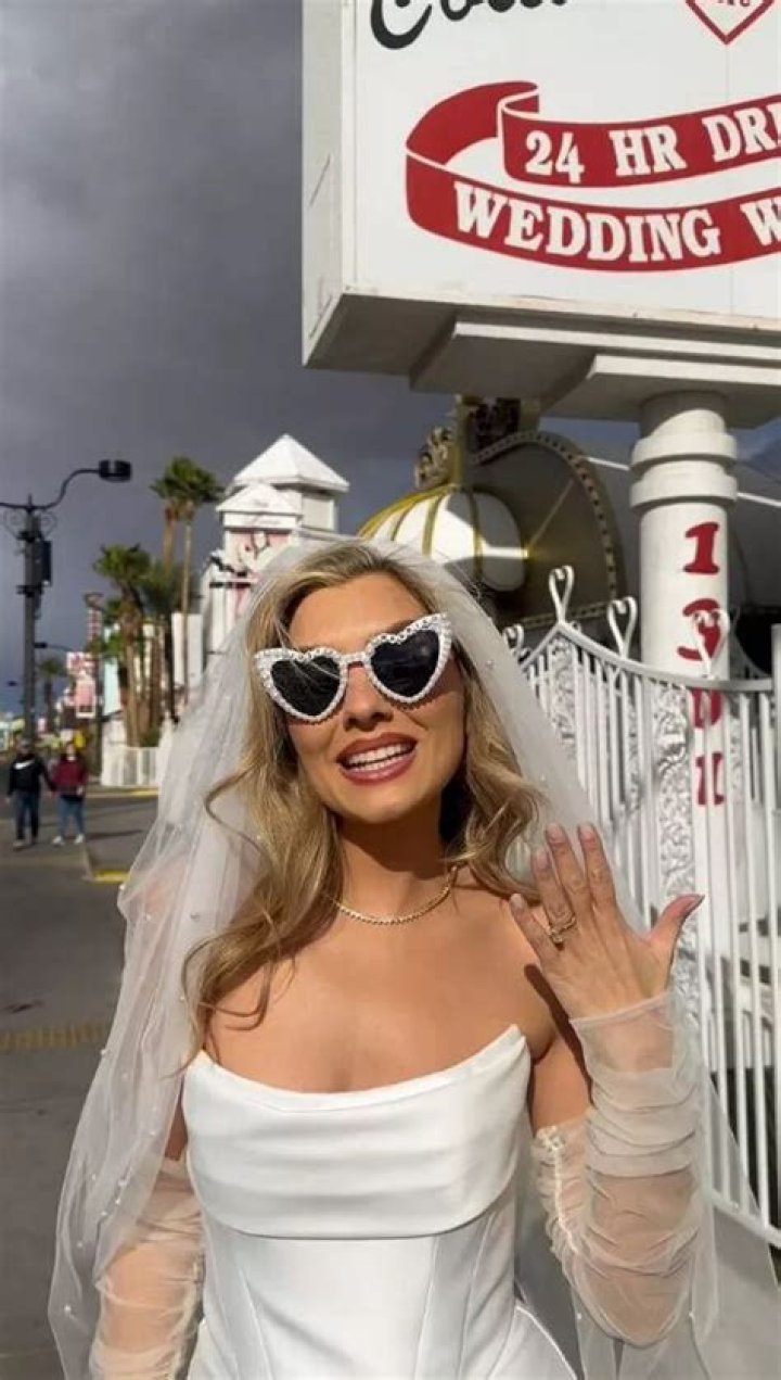 Who is Eoghan Quigg Dating Now?