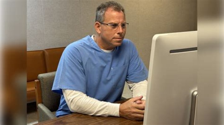 Who is Erik Sprague Dating Now