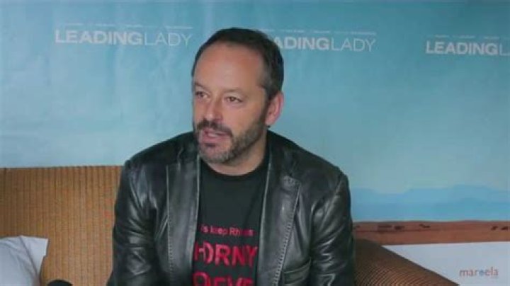 Who is Gil Bellows Dating Now?