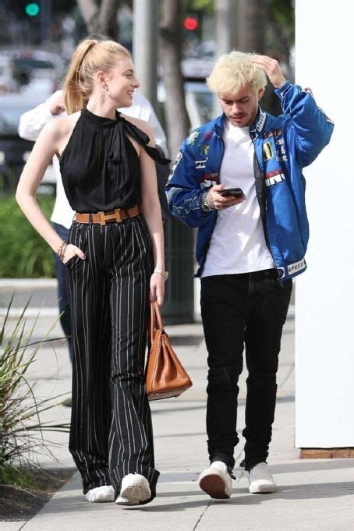 Who is Grace Wethor Dating Now?