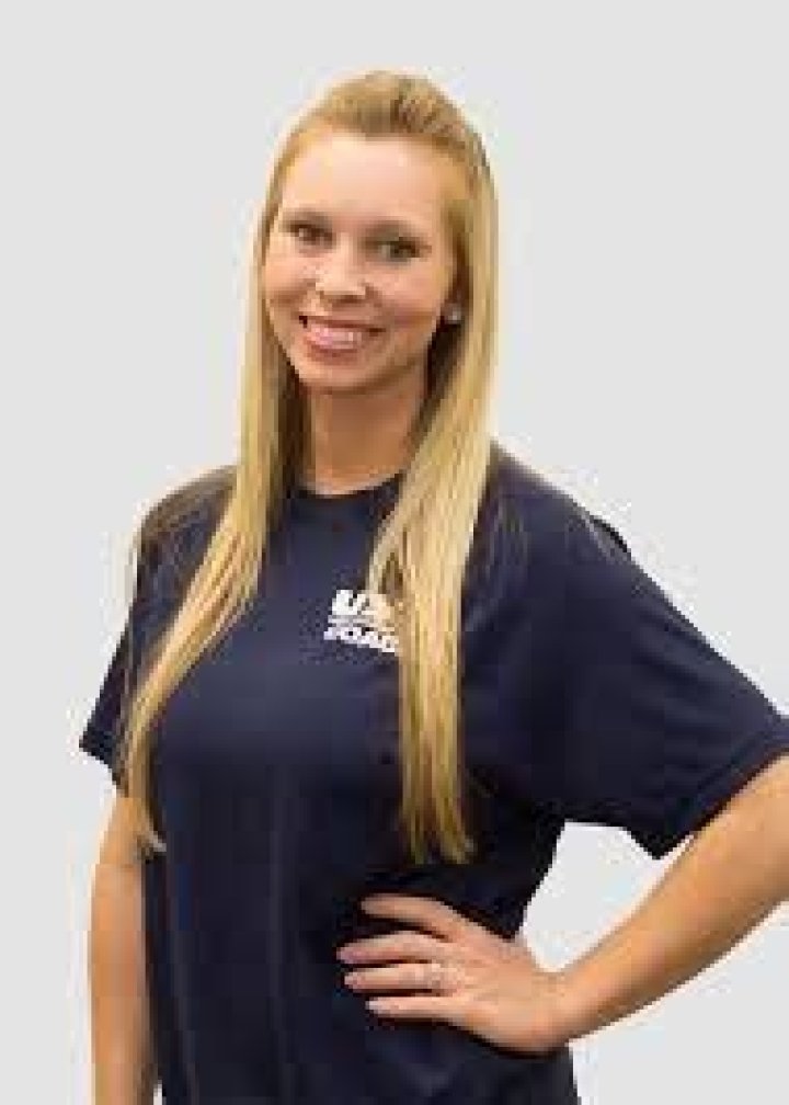 Who is Hollie Vise Dating Now?