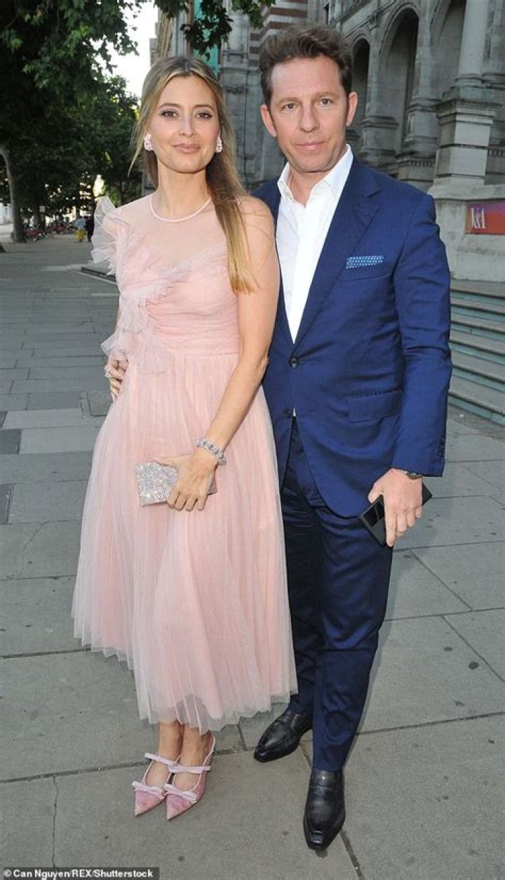 Who is Holly G Dating Now?