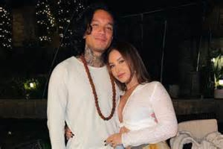 Who is Igor Freitas Dating Now?