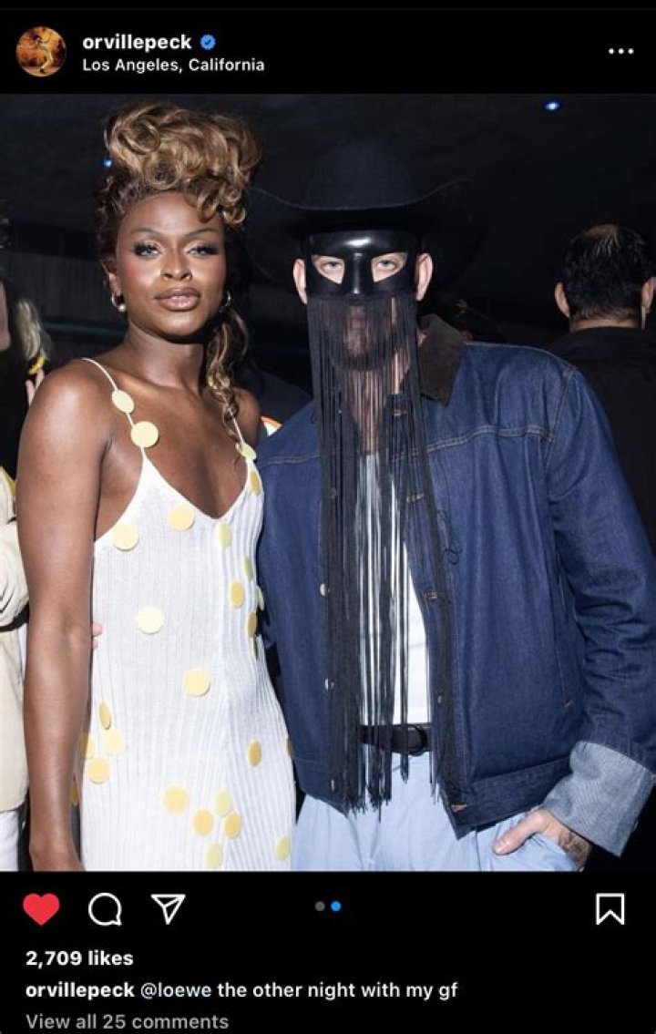 Who is Isaiah Peck Dating Now?