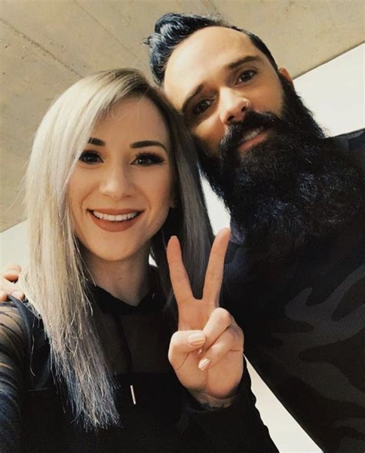 Who is Jen Ledger Dating Now?