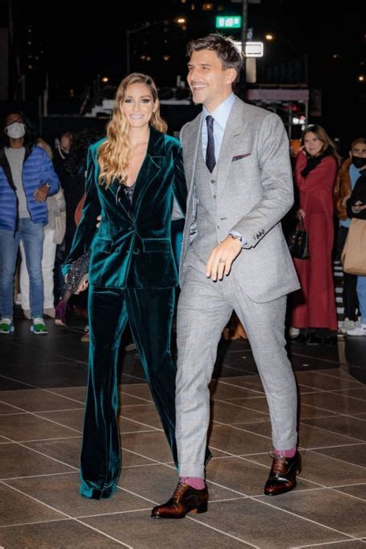 Who is Johannes Huebl Dating Now