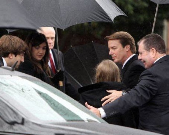 Who is John Edwards Dating Now?