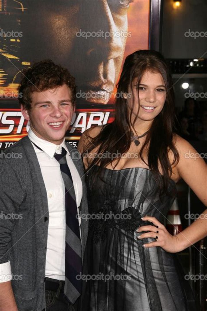Who is Jonathan Lipnicki Dating Now