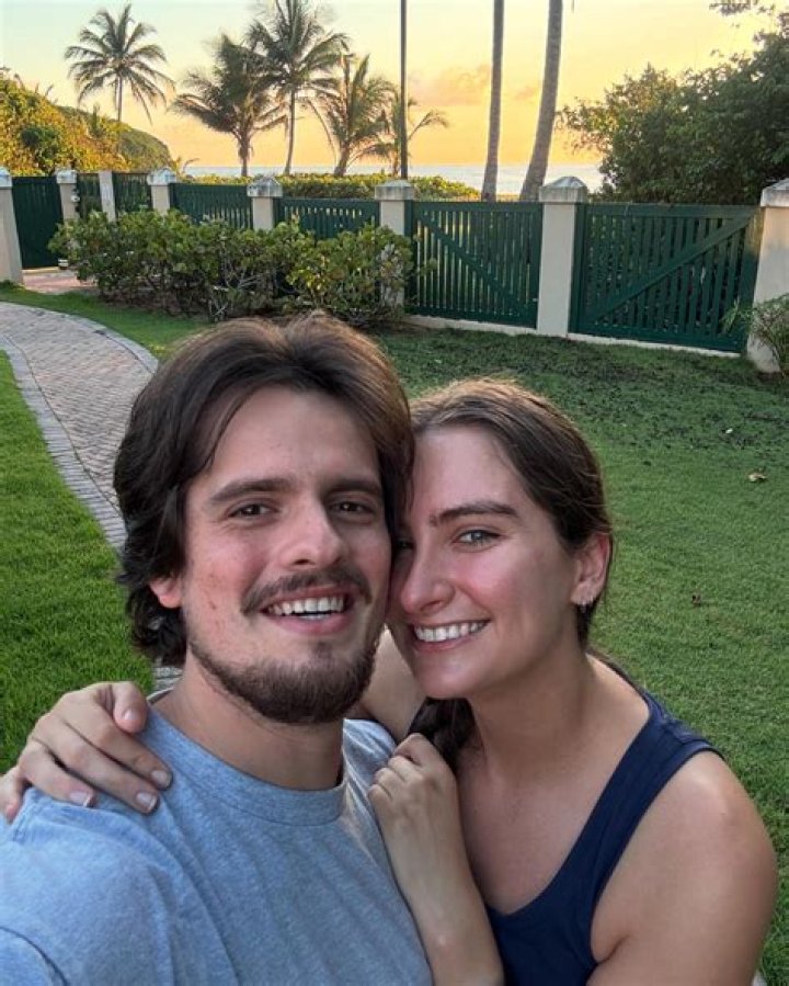 Who is Jorge Castro Dating Now?